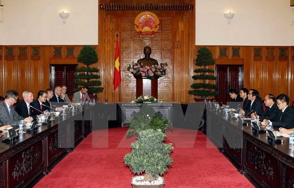 Deputy Prime Minister welcomes US business delegation - ảnh 1